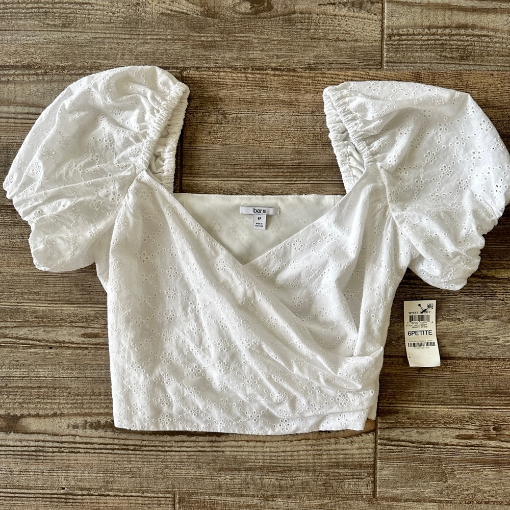 NWT White Bar III eyelet puff sleeve, crossover front crop top with a side zip